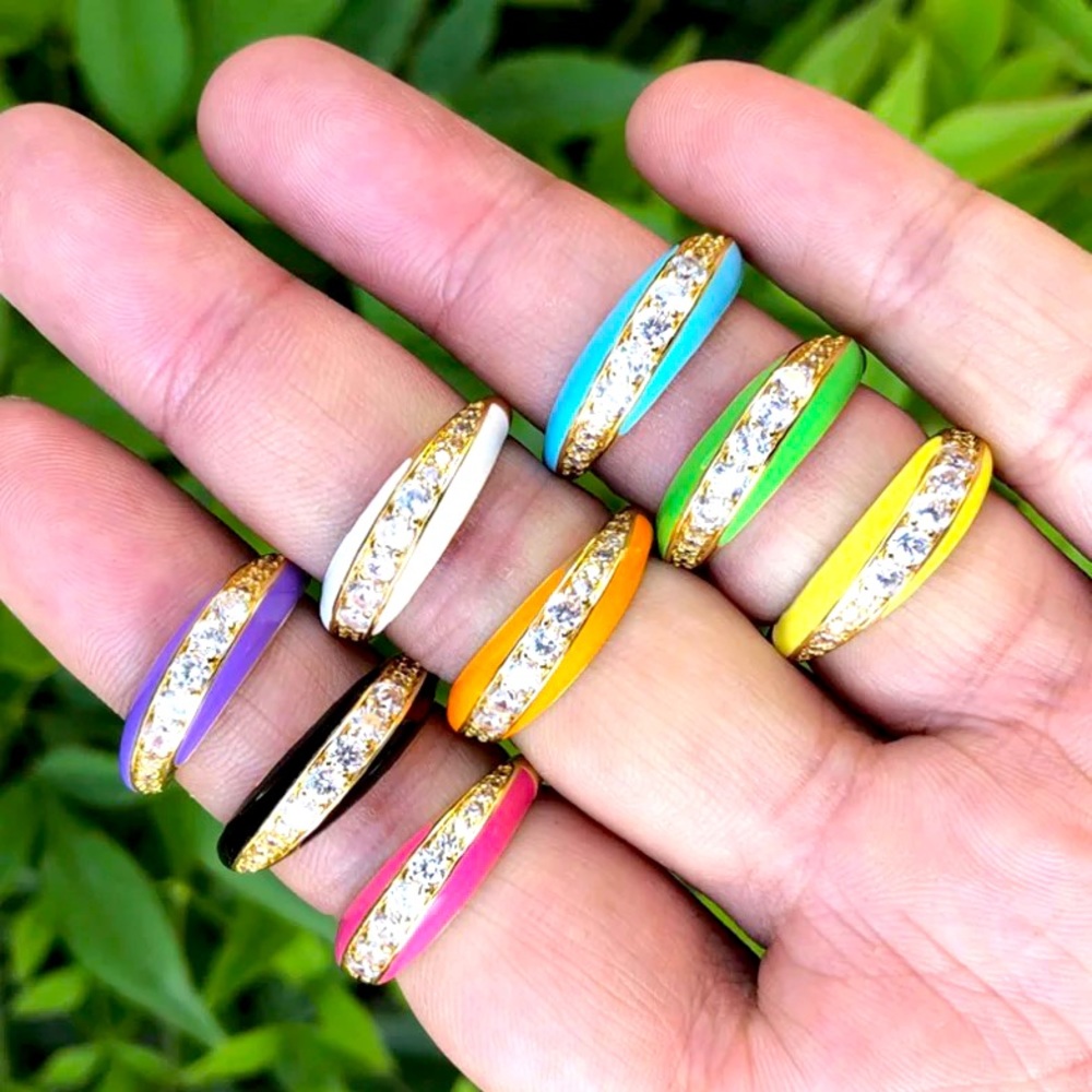 Gold Enamel Diamond zircon rings